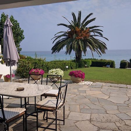 פוליכרונו Beach Front Chanioti מראה חיצוני תמונה