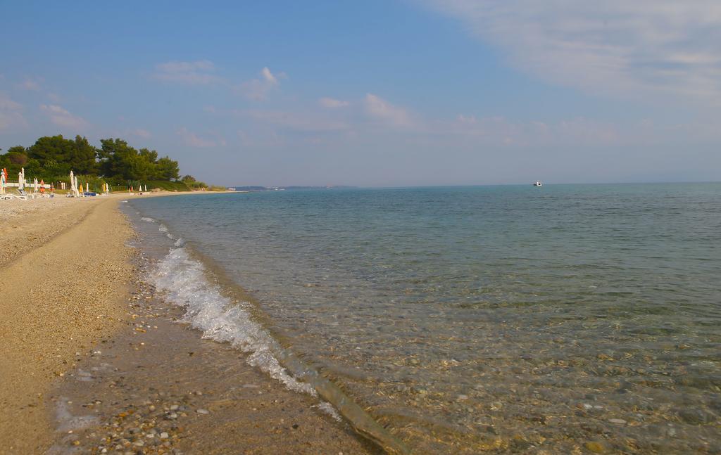 פוליכרונו Beach Front Chanioti מראה חיצוני תמונה