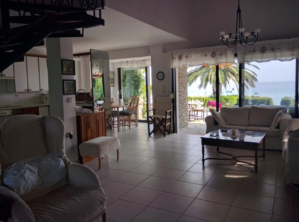 פוליכרונו Beach Front Chanioti מראה חיצוני תמונה